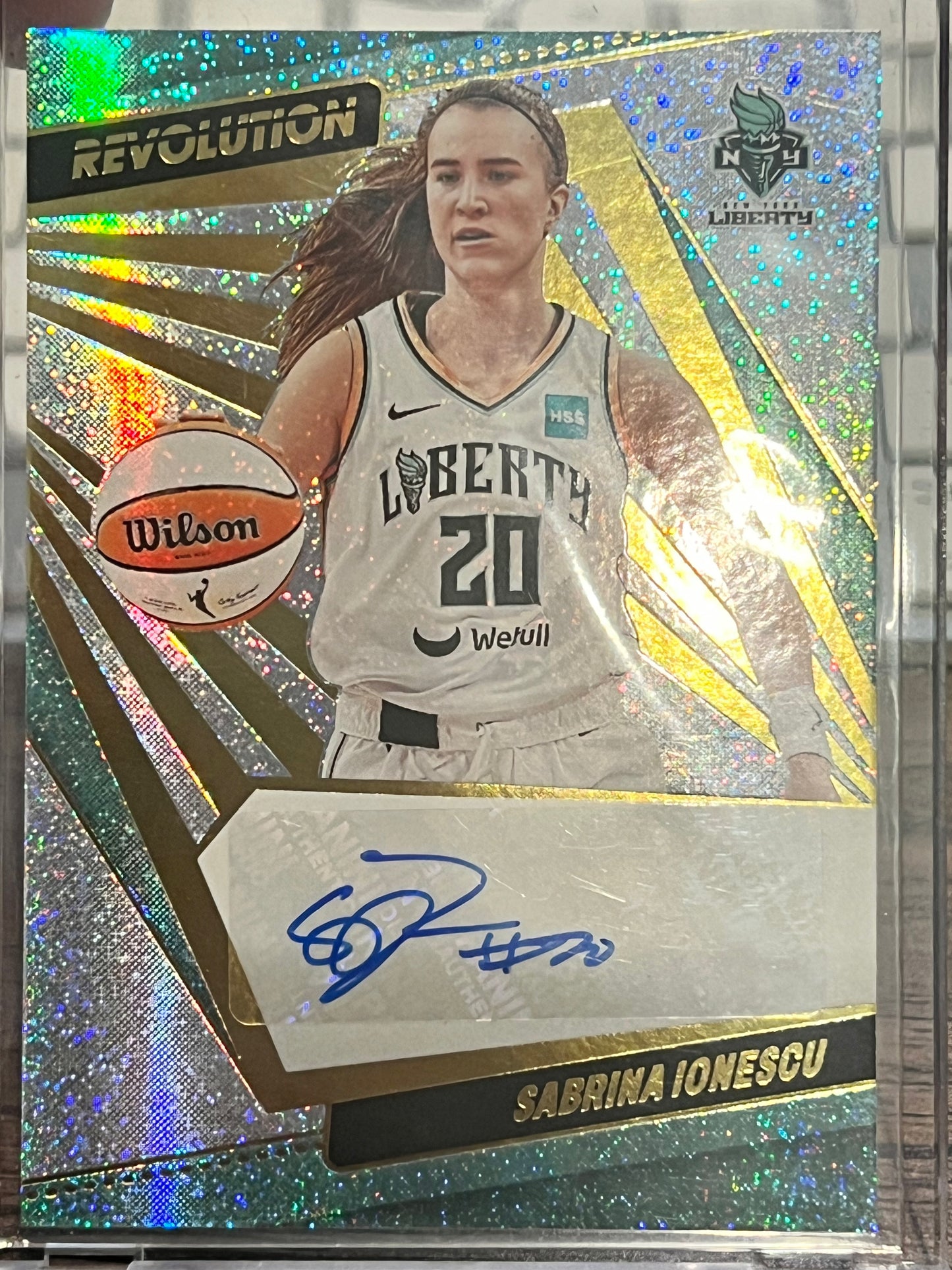 2021-22 Panini Revolution WNBA Sabrina Ionescu Auto, No. AG-SIO New York Liberty
