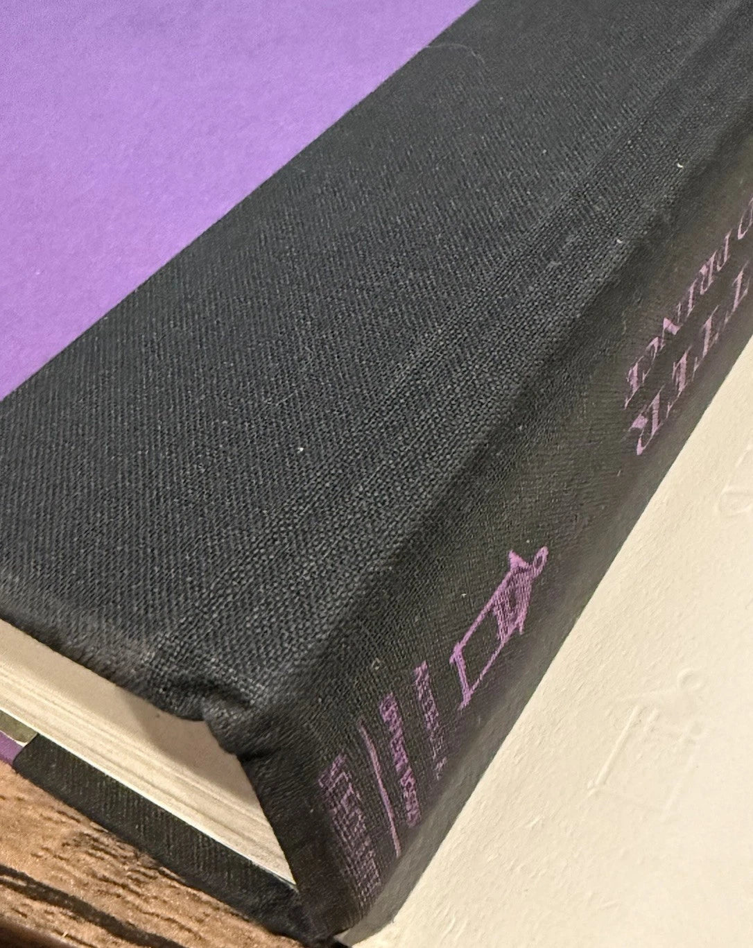 Daniel Radcliffe Signed Harry Potter The Half-Blood Prince Book. (IP)