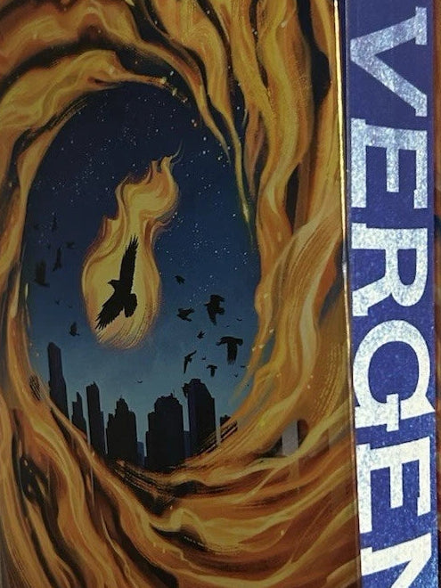 Divergent Deluxe Limited Edition by Veronica Roth HAND SIGNED