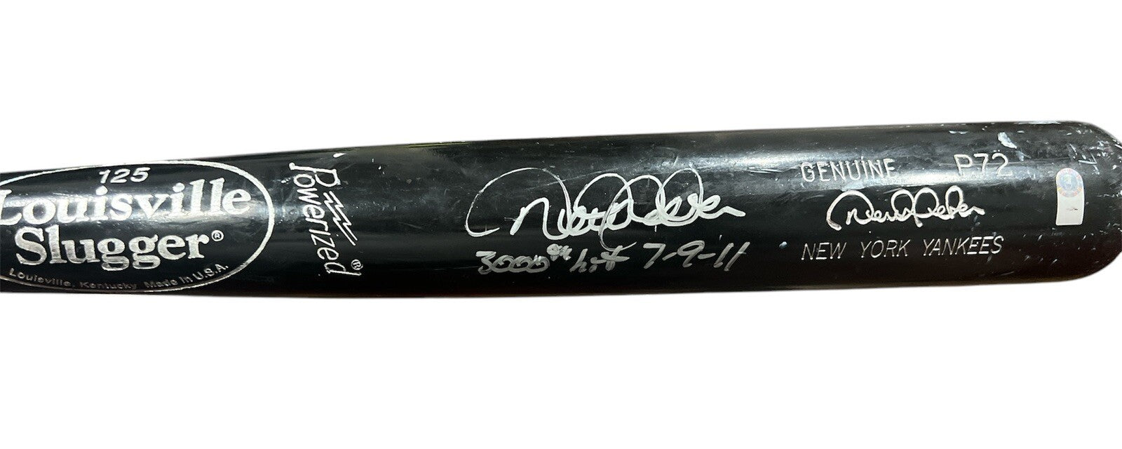 Derek Jeter Autographed Game Used Baseball Bat P72 New York Yankees.