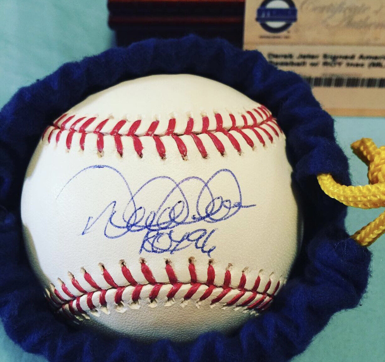 Derek Jeter Autographed Baseball Inscription ROY 96.